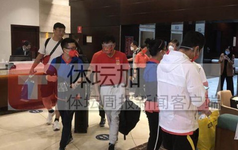 开云体育官方网站-【独家图】国足启程回国 将前往苏州隔离“14+7”