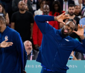 KD：我的个人排名乔詹科都在我之下 这只是小孩子的游戏 不要当真