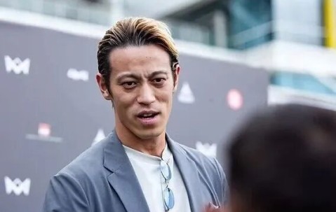 开云体育官方网站-加盟第11个顶级联赛，本田圭佑冲击“旅行球员”纪录|阿布鲁|莫斯科中央陆军|乌拉圭足球|日本足球|荷甲_新浪体育_新浪新闻
