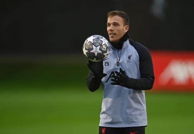 1683588514714024811.jpg atuer.jpg